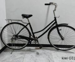 بايسكل مستعمل للبيع السعر 75الف العنوان ياسين خريبط