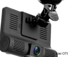 كاميرا سيارة أمامية وخلفية بتصوير Full HD 1080P توثّق الطريق بوضوح عالي