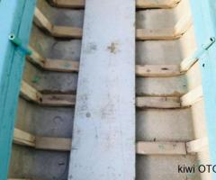 قارب (جنكوه) للبيع