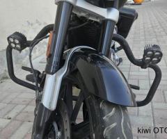 ROYAL ENFIELD Super Meteor 650